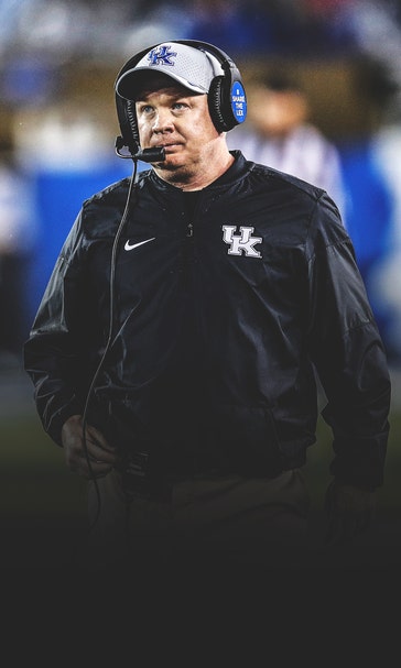 Kentucky AD responds to Mark Stoops, John Calipari quarrel